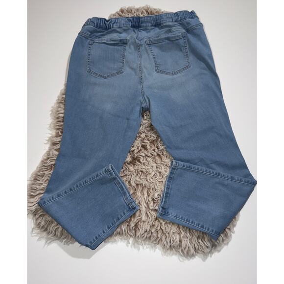 Torrid women’s pull up drawstring light blue jeans - Picture 14 of 16